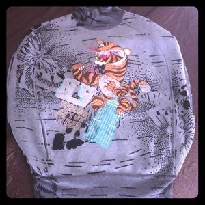 Custo Barcelona turtle neck pullover w/ design